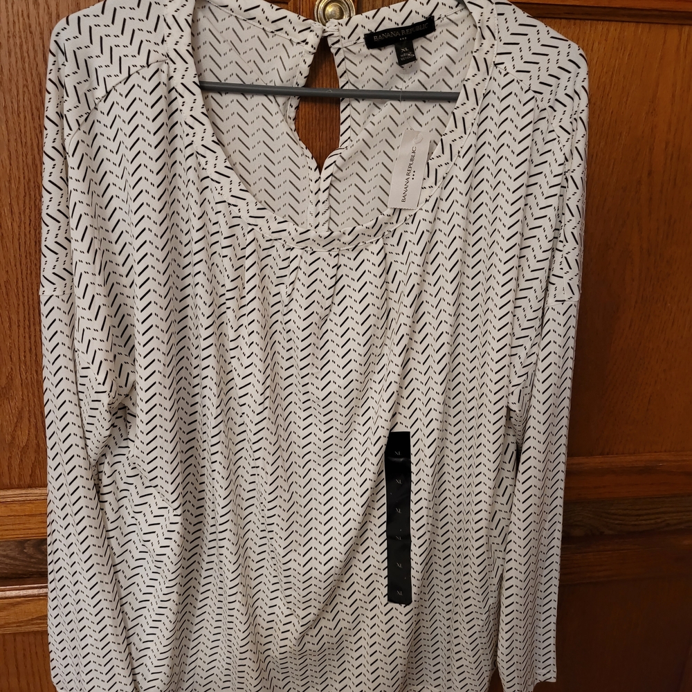 Banana Republic Black and White Chevron Blouse Tote 1